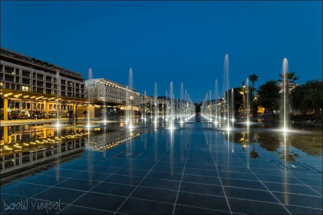 Centre, Deux Pieces, Calme, Terrasse Plein Sud Leilighet Nice